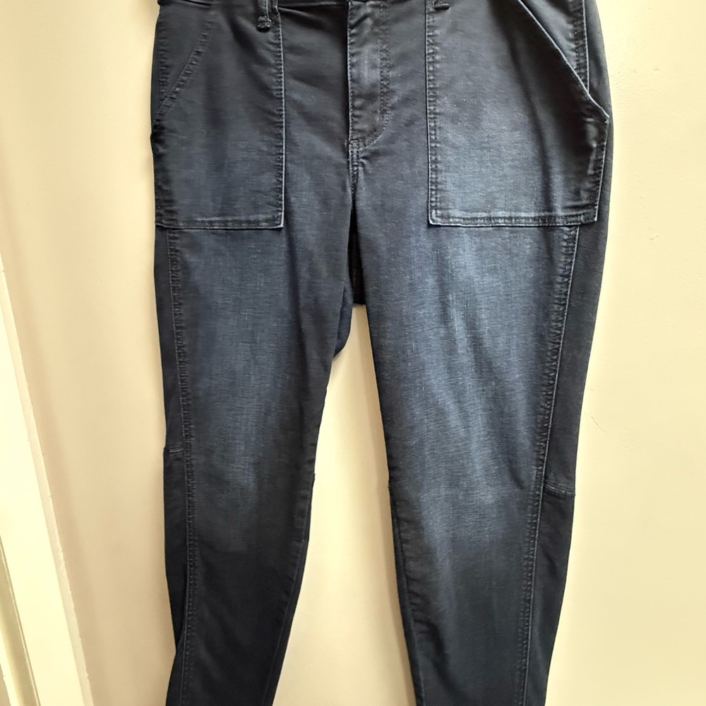 2/$29 on $20 Jeans. EUC Lane Bryant Vintage Washed Out Ankle Jeans Women’s 14